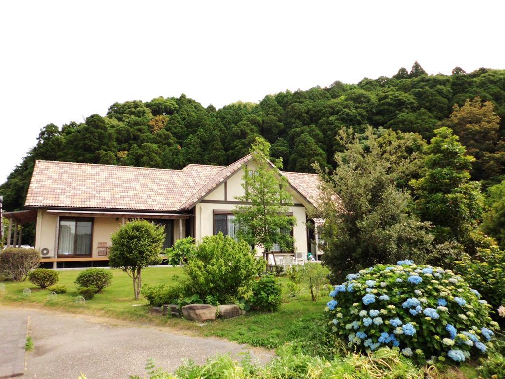 Minshuku Hoshi No Sumika Hotel Shibushi Exterior photo